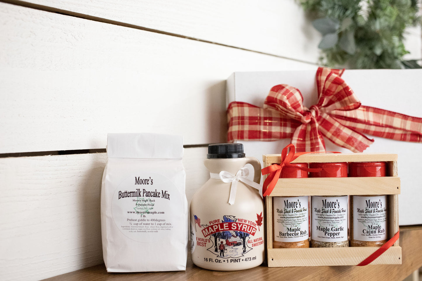 Gift Box 6 - Maple Syrup 16 oz.squeeze bottle, Buttermilk Pancake Flour, Maple Spice Crate
