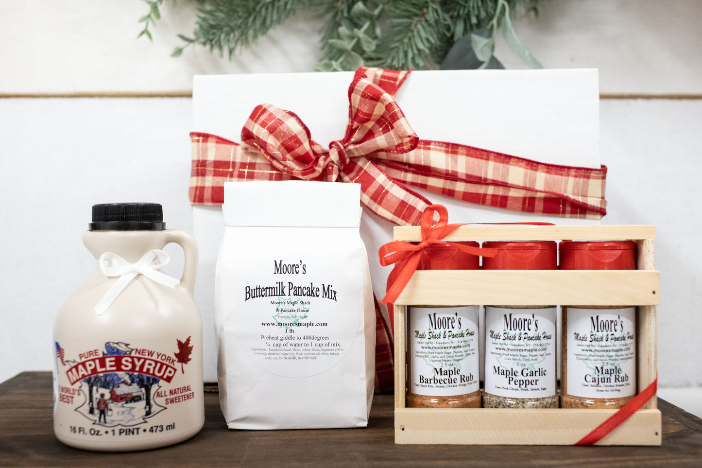 Gift Box 6 - Maple Syrup 16 oz.squeeze bottle, Buttermilk Pancake Flour, Maple Spice Crate
