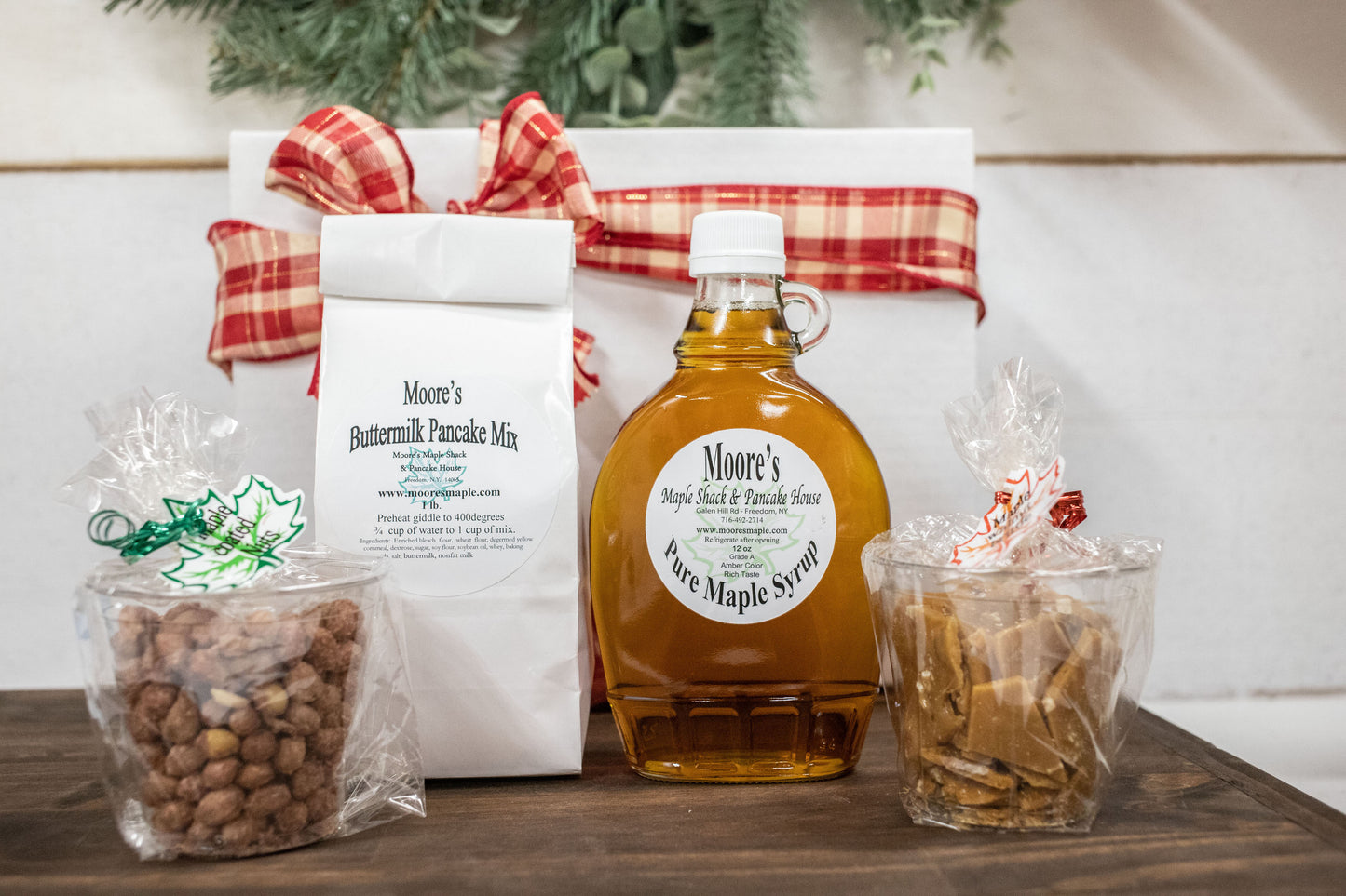 Gift Box 5 - Maple Syrup Glass Bottle, Buttermilk Pancake Flour, Maple Brittle and Maple Nuts