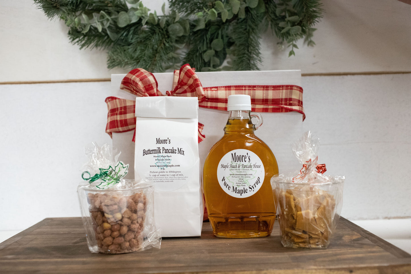 Gift Box 5 - Maple Syrup Glass Bottle, Buttermilk Pancake Flour, Maple Brittle and Maple Nuts